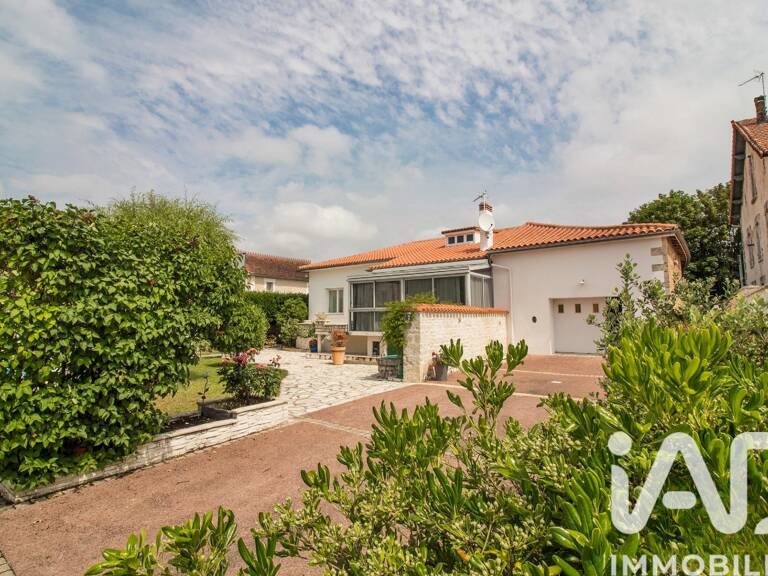 Vente Maison/villa 5 pièces — photo 1