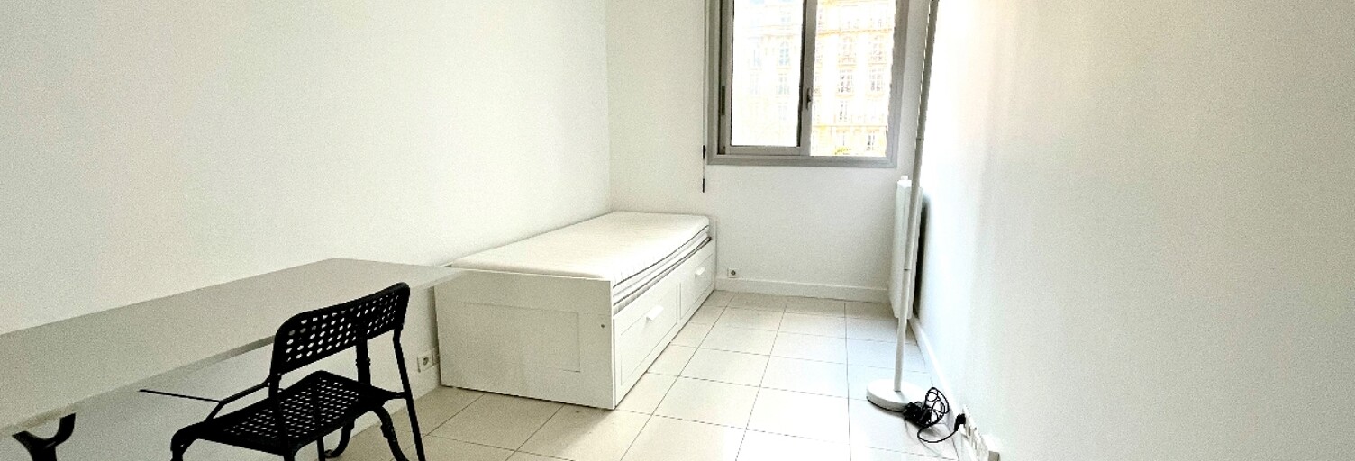 Appartement 1 Pièce 14 m² à vendre à Paris 15 (75015)