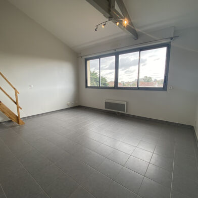 Appartement 2 pièces 802 €