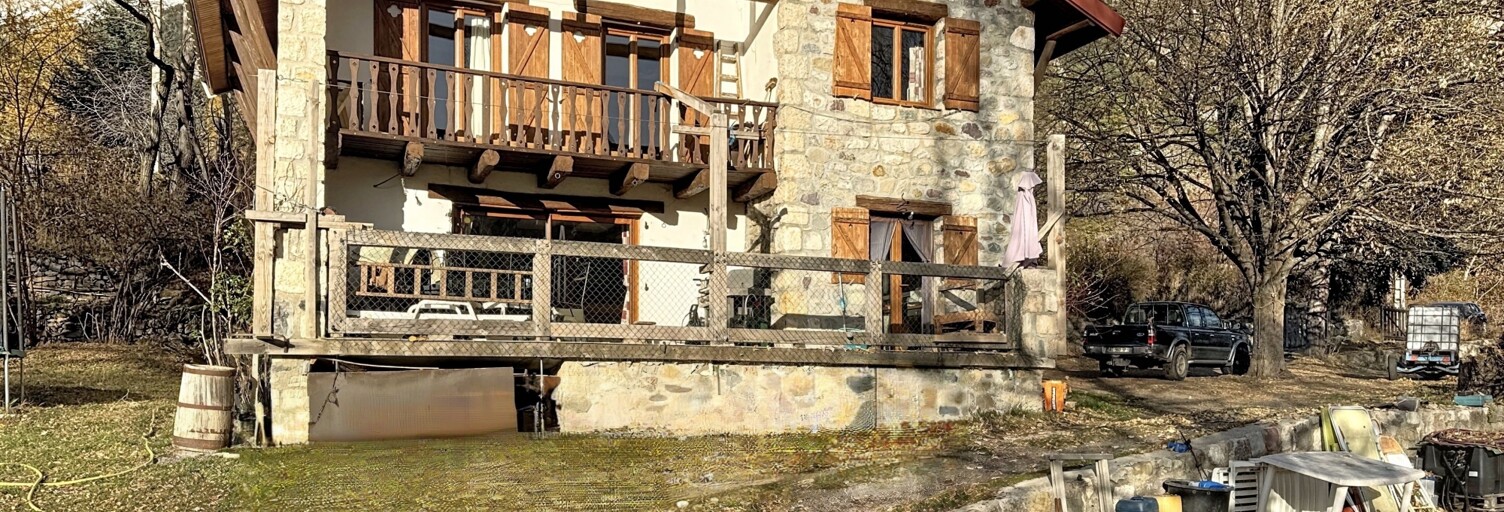 Maison 5 Pièces 105 m² à vendre à Valdeblore (06420)