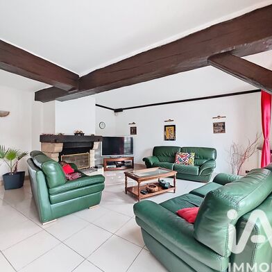 Maison 8 pièces 499000 €