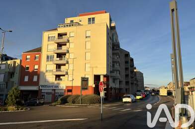 Appartement 4 pièces 90000 €