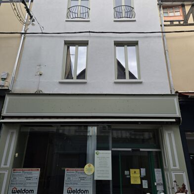 Immeuble  215000 €