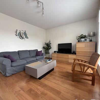 Appartement 3 pièces 1100 €