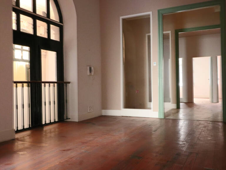 LOCAL COMMERCIAL DE 72,82M2 AU RDC RUE SYLVABELLE — photo 1