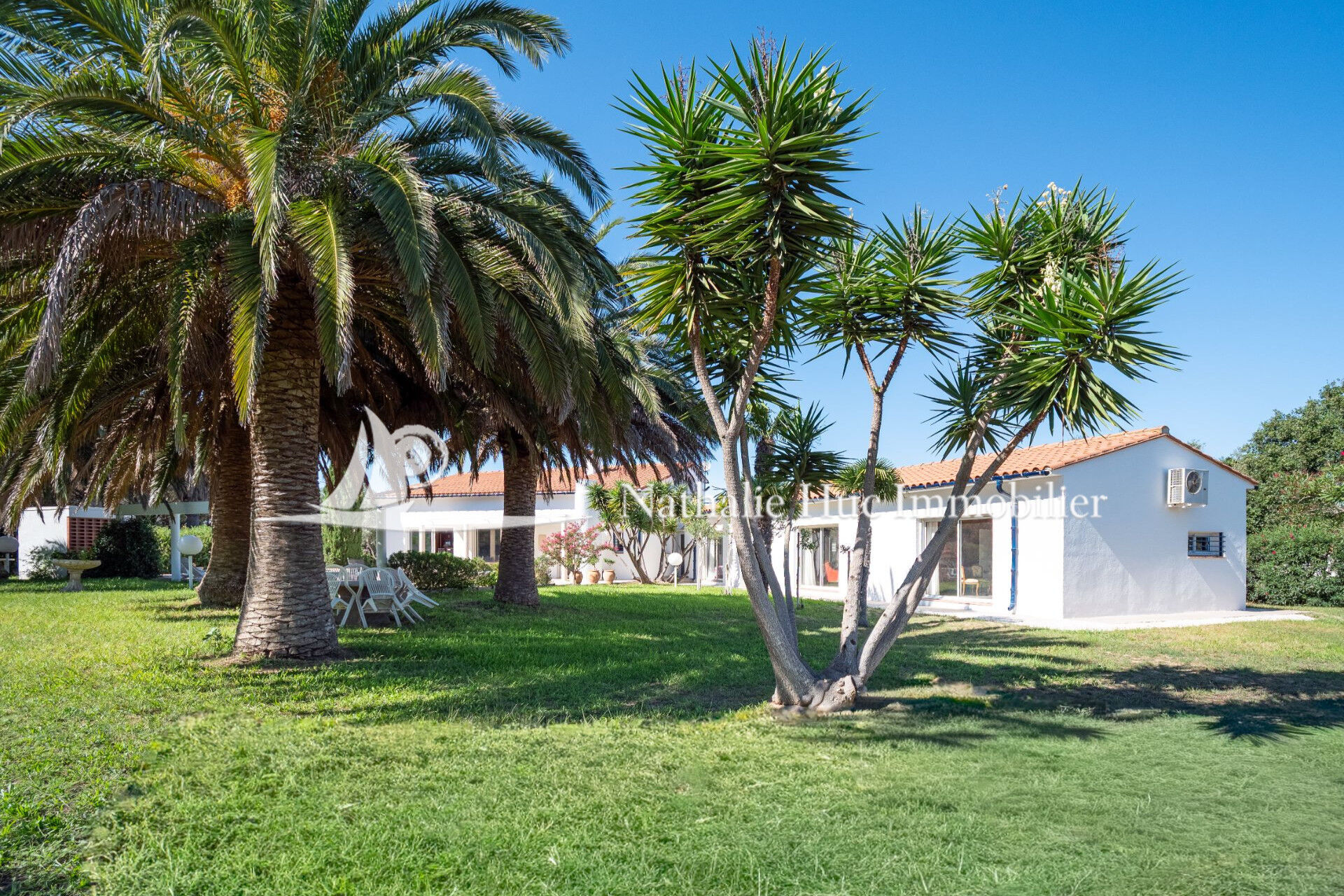 Villa / Maison  T7 à vendre Perpignan 66000