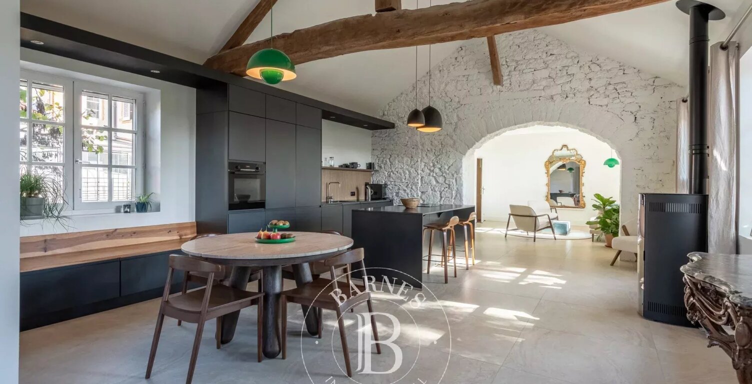 Châtillon  - Appartement de caractère de 173,50 m²  - Jardin privatif d'environ 800 m² - 4 chambres - 1 Atelier — photo 1