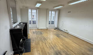 Bureau 4 Pièces 120 m² à vendre à Paris 10 (75010)
