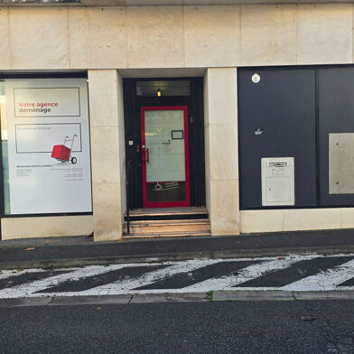 Commerce 5 pièces 1100 €