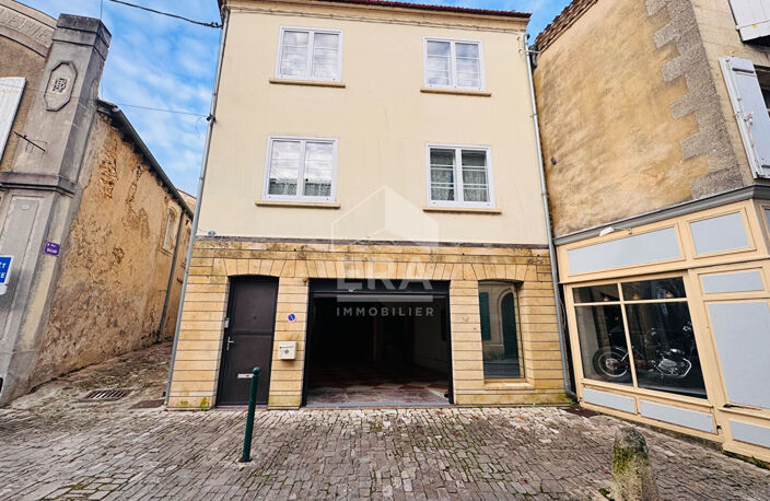 Maison à vendre à Bourg 141m2  + immeuble à rénover — photo 2