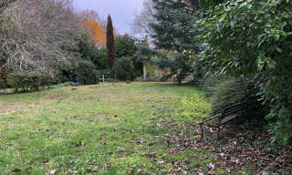 Terrain  1117 m² à vendre à Saint-Caprais-de-Bordeaux (33880)