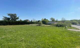 Terrain  733 m² à vendre à Camps-sur-l'Isle (33660)