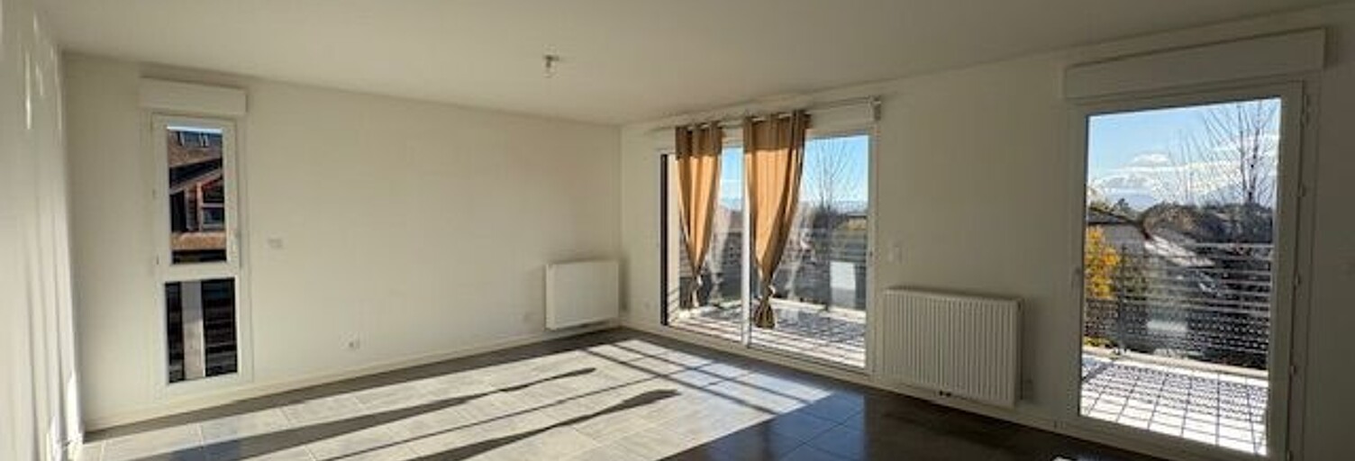 Appartement 3 Pièces 66 m² à louer à Chevry (01170)