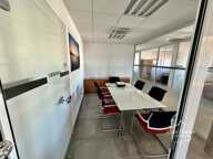 location bureau de- 170 m2 - VENADARGUES ( zone Commerciale — photo 3