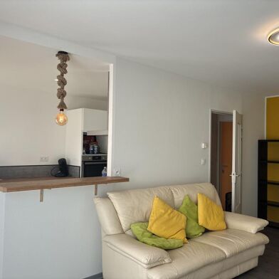 Appartement 2 pièces 551 €