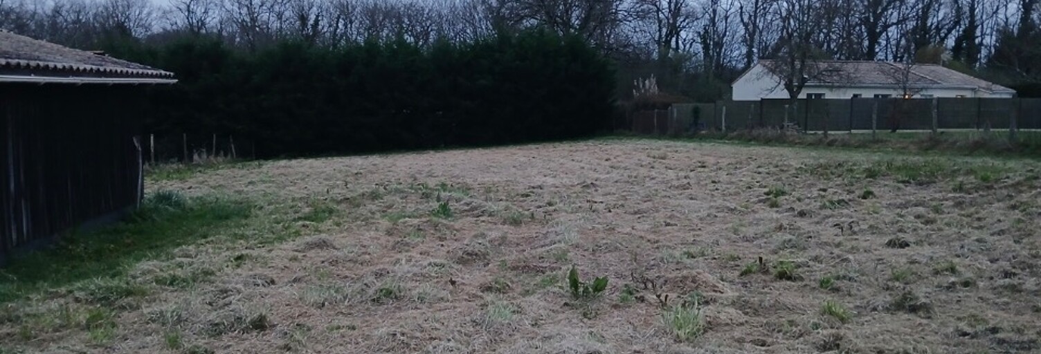 Terrain  1500 m² à vendre à Saint-Genès-de-Lombaud (33670)