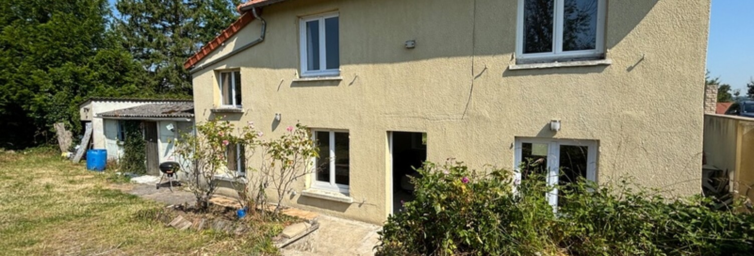 Maison 5 Pièces 98 m² à vendre à Moon-sur-Elle (50680)