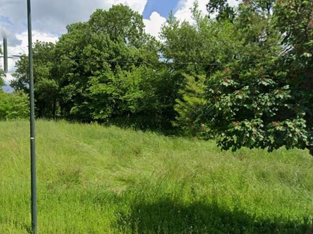 Terrain à vendre de 5 275,00 m² COUTRAS (33) — photo du bien