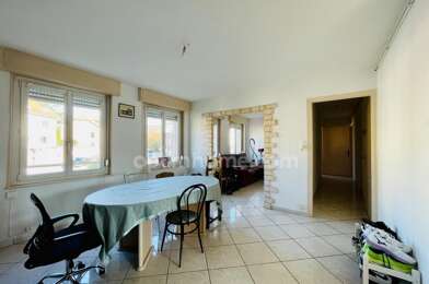Appartement 3 pièces 67500 €