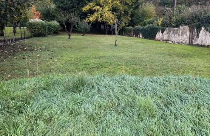 Terrain à vendre de 1 547,00 m² avec piscine 12*6 à BEYCHAC ET CAILLAU (33) - Golf de Teynac — photo 3