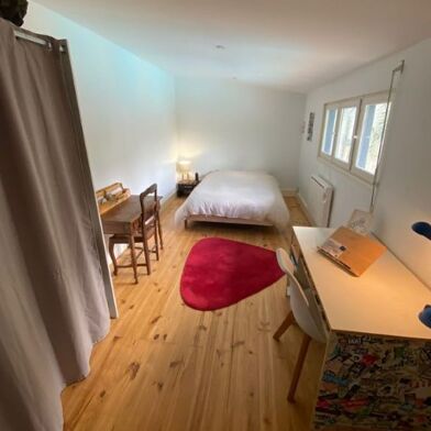 Appartement 1 pièces 560 €