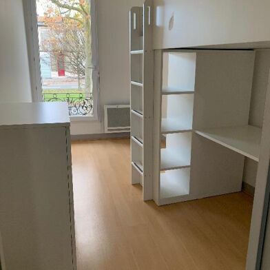 Appartement 3 pièces 1020 €