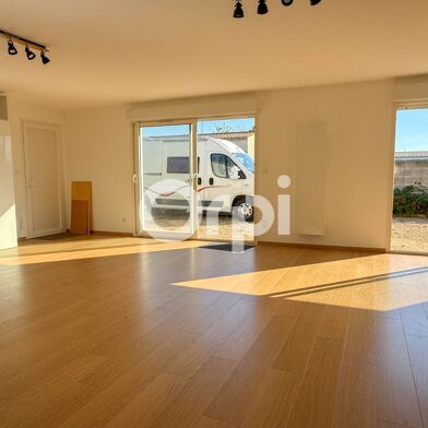 Maison 4 pièces 273000 €