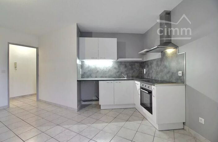 A LOUER Montpellier Nord T2 44m² jardin + parking — photo 5