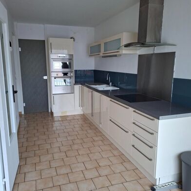 Appartement 5 pièces 135000 €