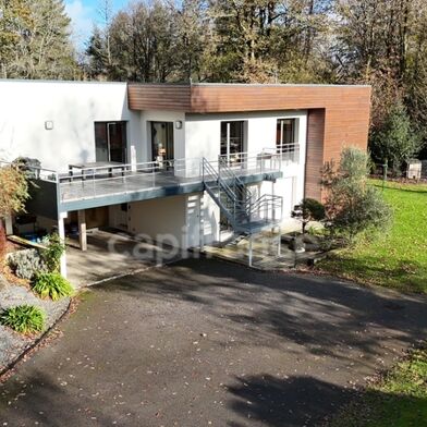 Maison 7 pièces 395900 €