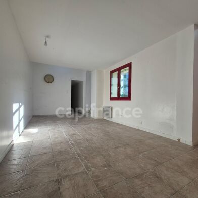 Maison 8 pièces 374000 €