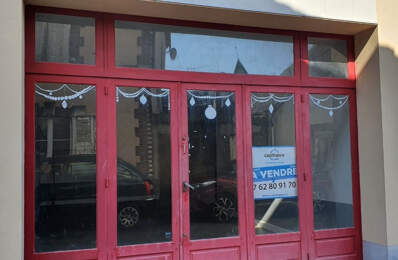 Dpt Yonne (89), à vendre BLENEAU  Garage 90m2 avec maison à rénover 6 pièces 130m2 — photo du bien