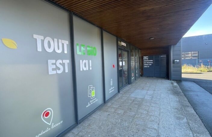 Local/bureau à louer JUILLAN (65) — photo 4
