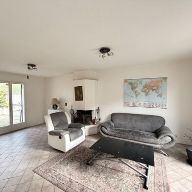 Maison 4 pièces 299900 €