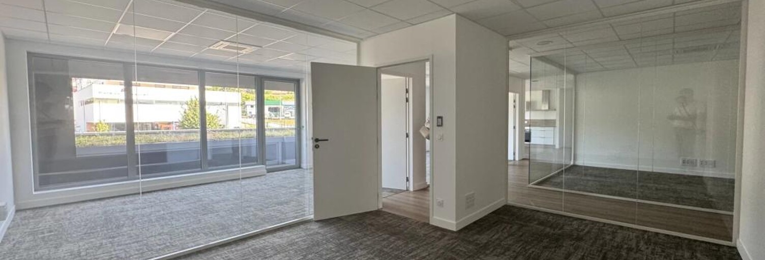 Bureau  215 m² à louer à Argonay (74370)