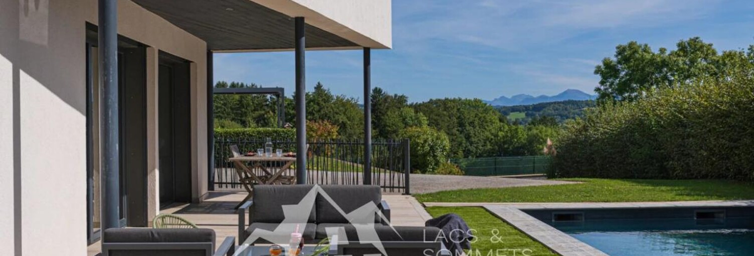 Maison 9 Pièces 243 m² à vendre à Cuvat (74350)