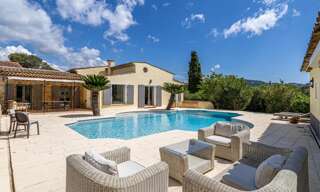 Maison 8 Pièces 256 m² à louer à Mougins (06250)