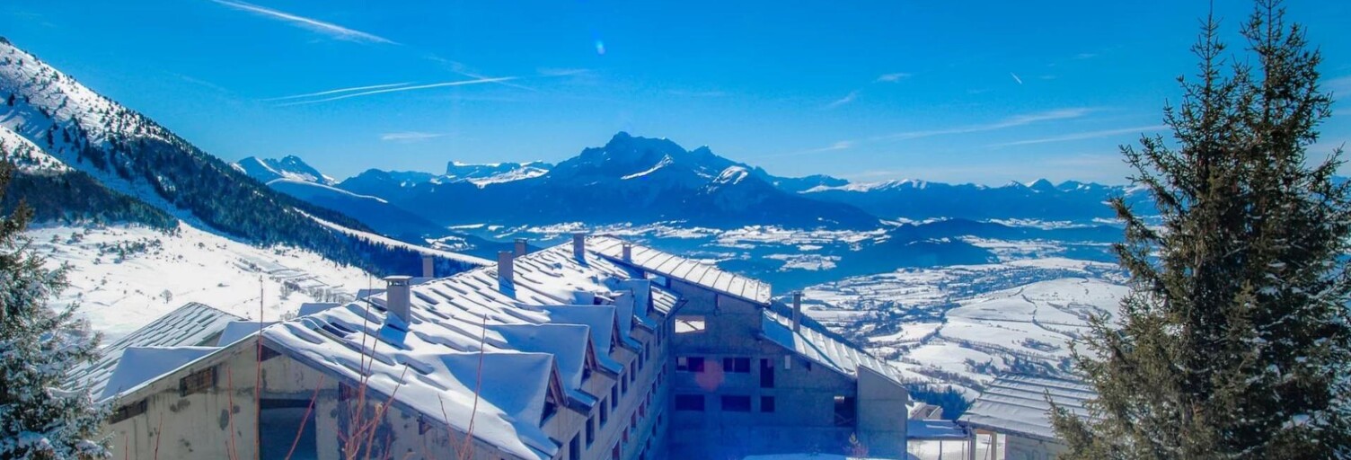 Immeuble  917 m² à vendre à Saint-Honoré (38350)