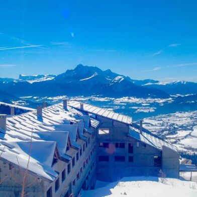 Immeuble  259000 €