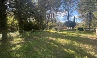Terrain 2070 m² à construire Saint-Maximin-la-Sainte-Baume (83470)