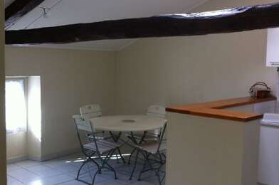 Appartement 3 pièces 560 €