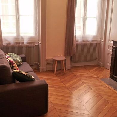 Appartement 2 pièces 1200 €