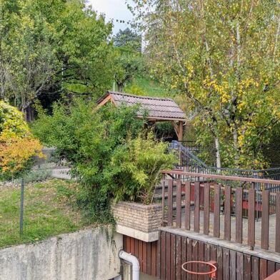 Appartement 4 pièces 1160 €