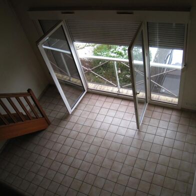Appartement 2 pièces 700 €