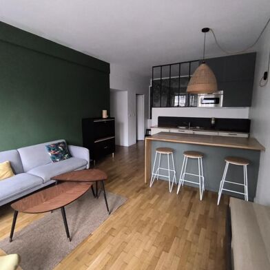 Appartement 1 pièces 740 €