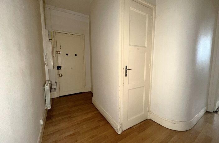 LYON 6E - RUE DE CRÉQUI - SECTEUR FOCH / TÊTE D'OR - T1 DE 38,80 M² — photo 4
