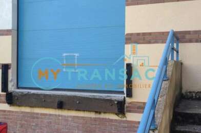 Local industriel  5221 €