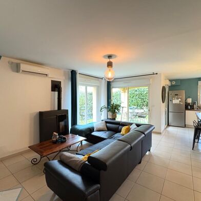 Appartement 84 pièces 184900 €