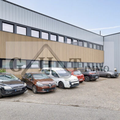 Local industriel  28525 €