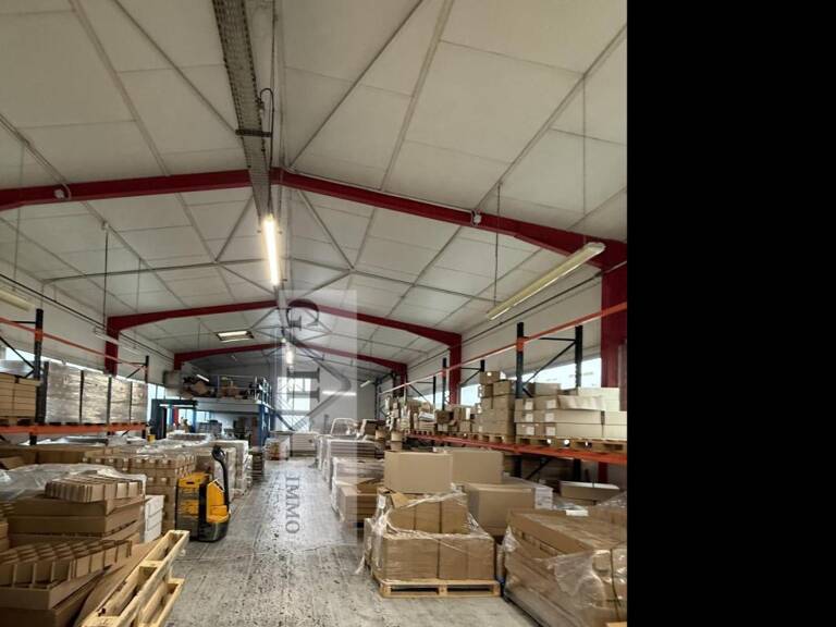 Local d'activités 1130M2 à Vendre ARGENTEUIL — photo 1
